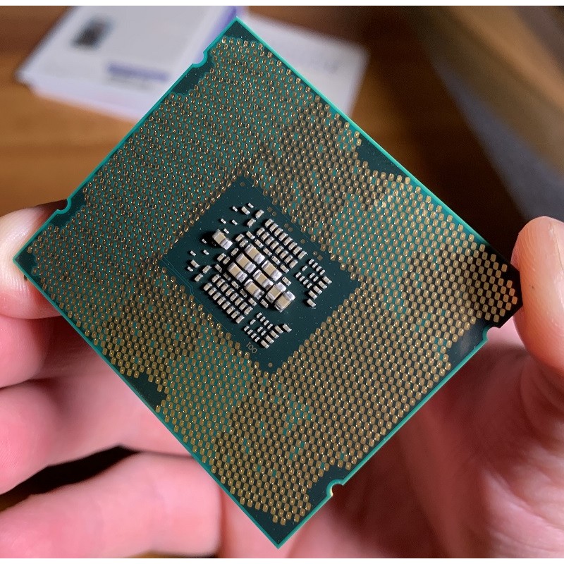 Intel Xeon E5-2620 v1 - 6 Cores 2.0GHz